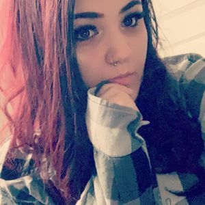 Meet your Posher, Kaitlyn